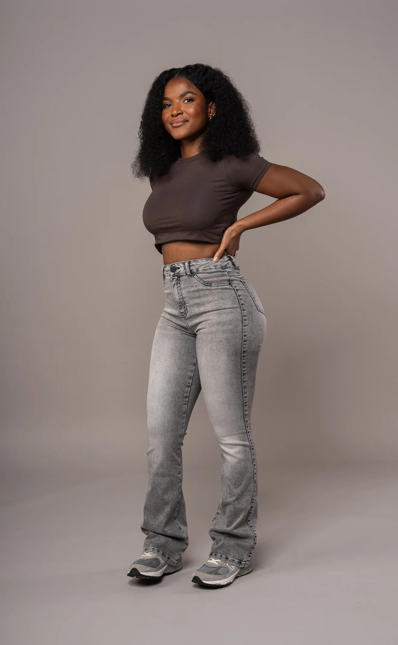 Flared - Heavy Washed Grey