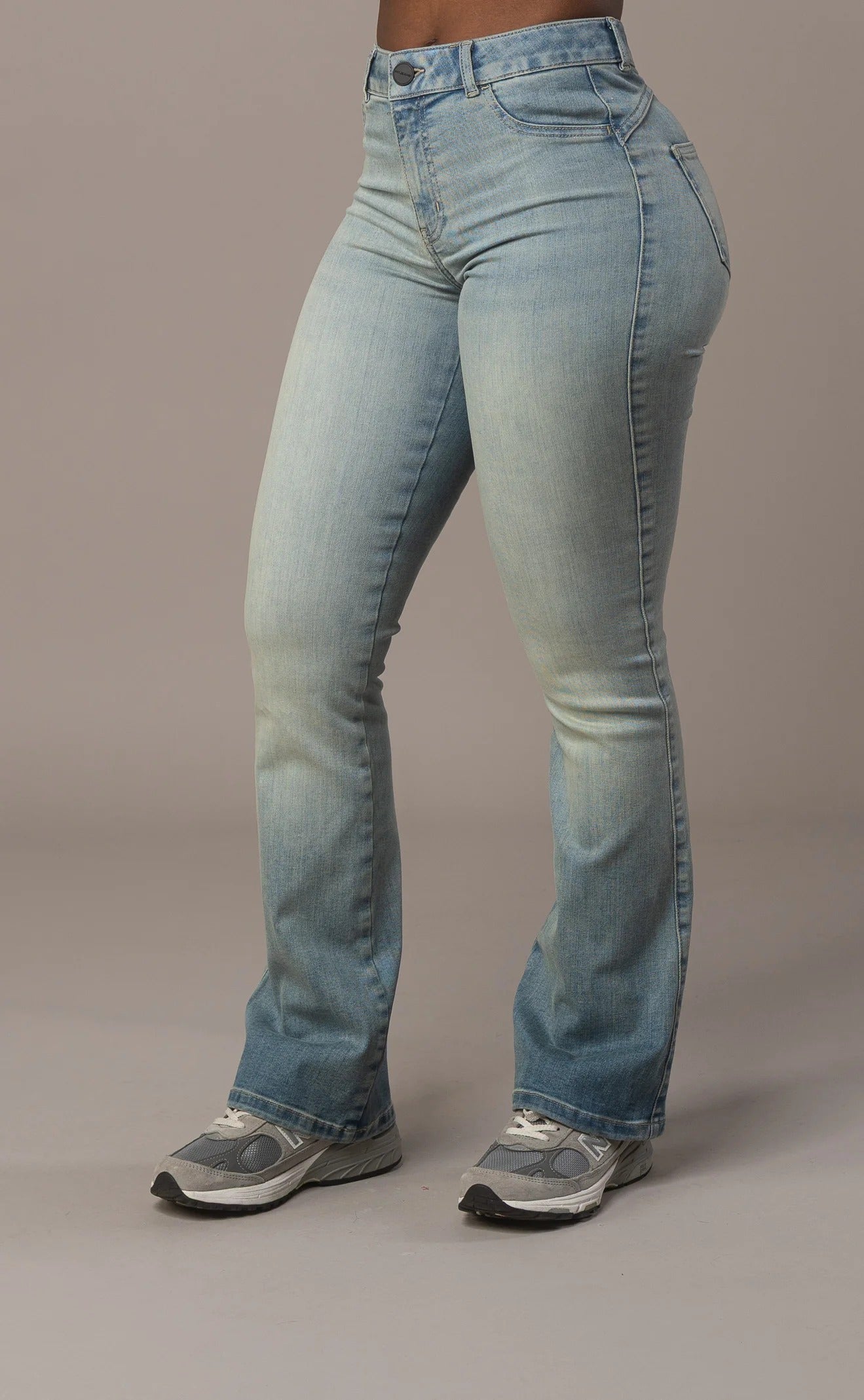 Flared Mid - Distorted Blue